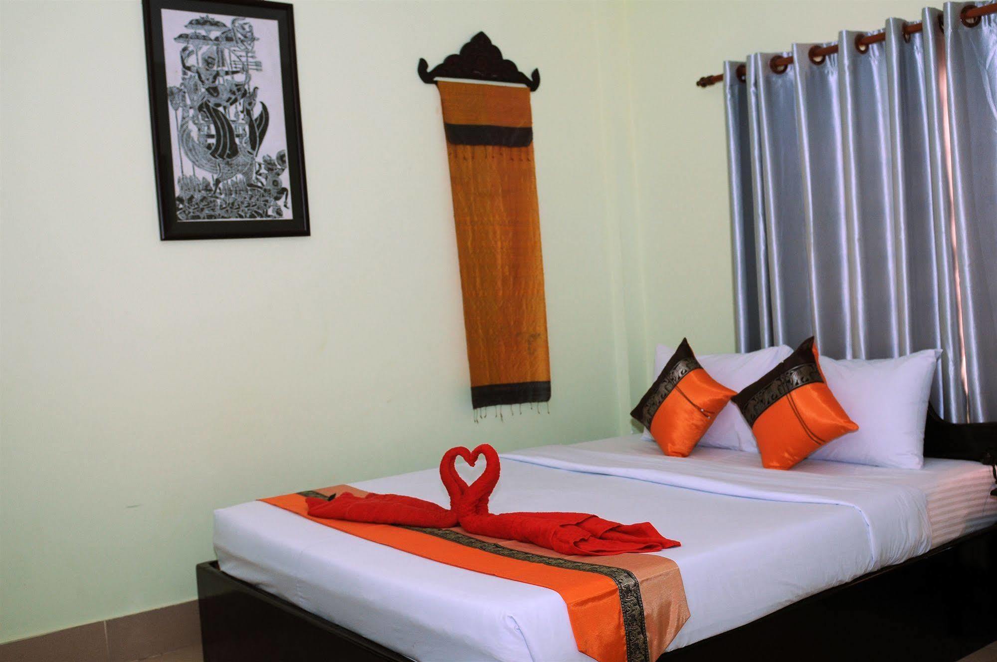 Popular Hotel & Spa Siem Reap Exterior foto